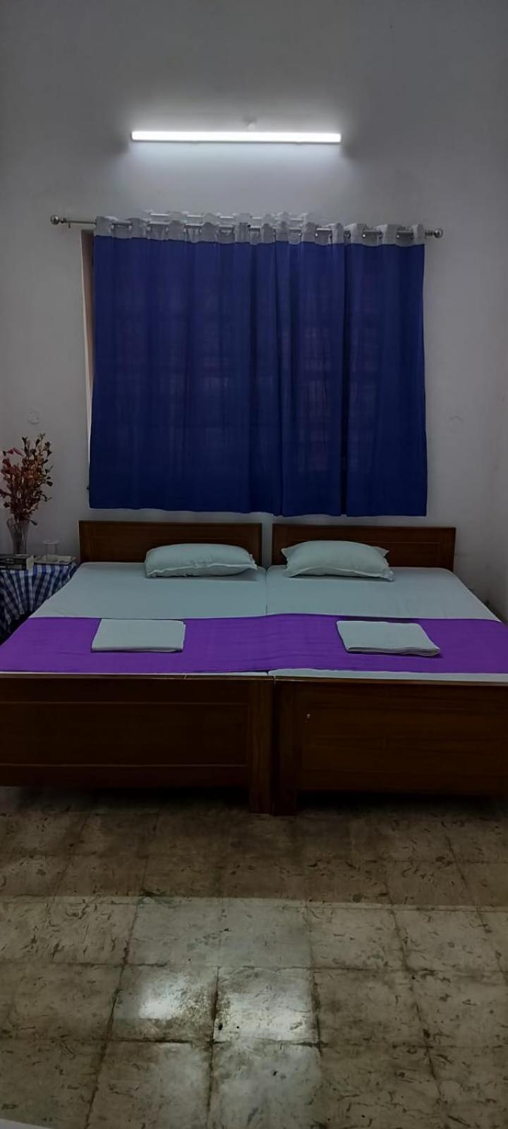 Ywca Gallway Guest House โกลกาตา ภายนอก รูปภาพ