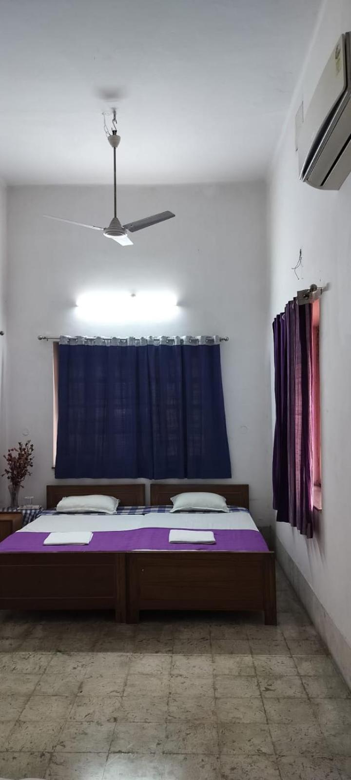 Ywca Gallway Guest House โกลกาตา ภายนอก รูปภาพ